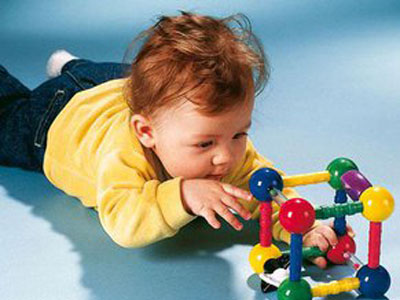 为宝宝挑选玩具要考虑的三个重要因素